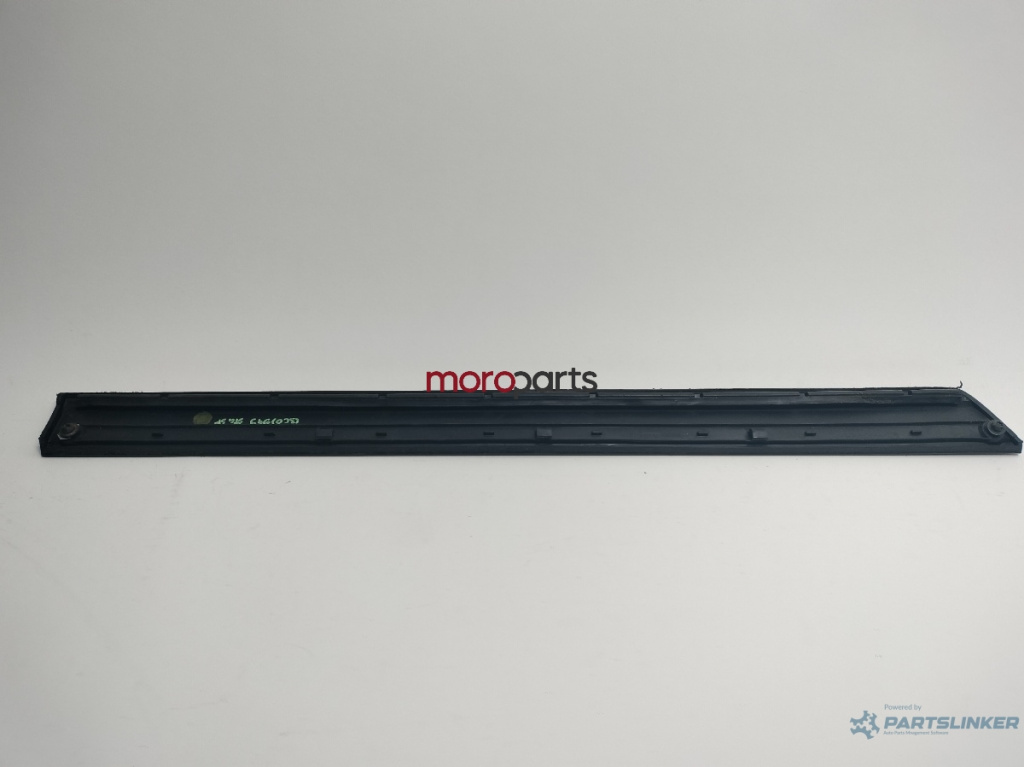 Bandou usa stanga spate Volkswagen Passat B6 2.0 TDI Combi 2010 3C0854949 OEM 3C0854949