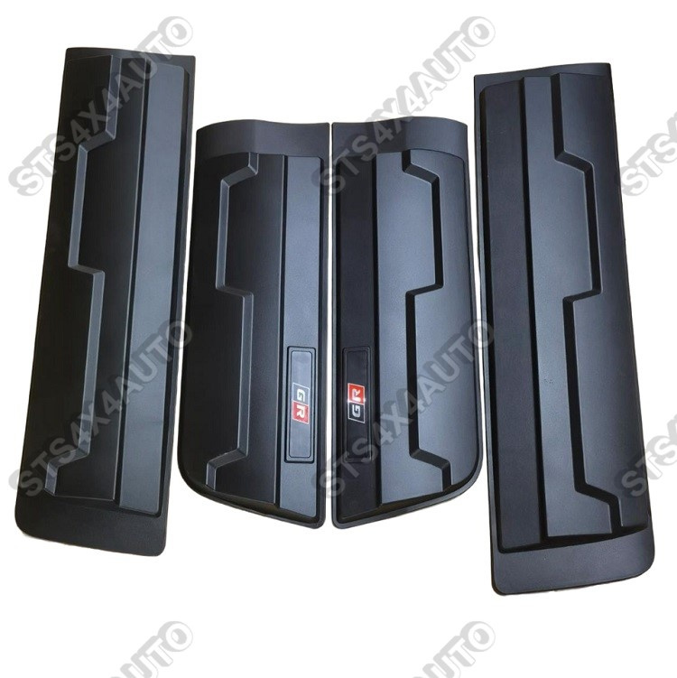 BANDOURI LATERALE PENTRU TOYOTA HILUX REVO 2016-2025 MB [4-BUC] [V9]