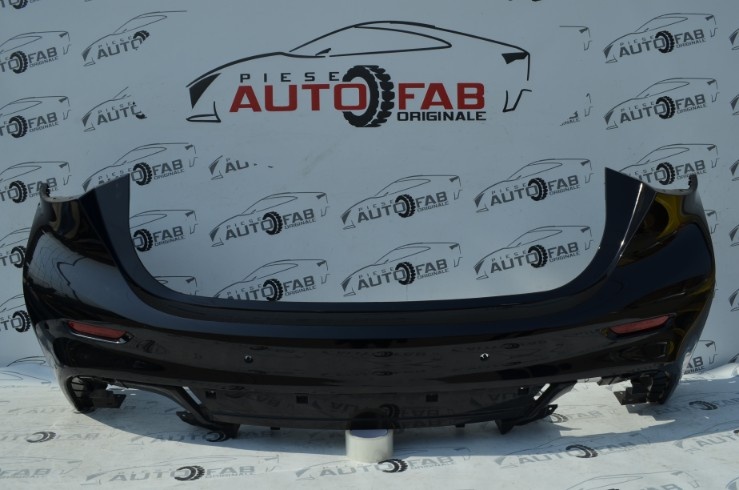 Bară spate Infiniti Q30 an 2016-2019 cu găuri pentru Parktronic JVEZCQ04V5
