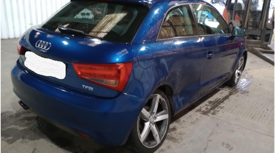 Bara fata Audi A1 2011 HATCHBACK 1.4 TSi CAXA