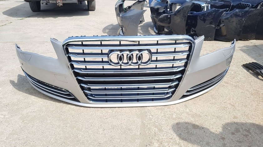 Bara fata Audi A8 4H