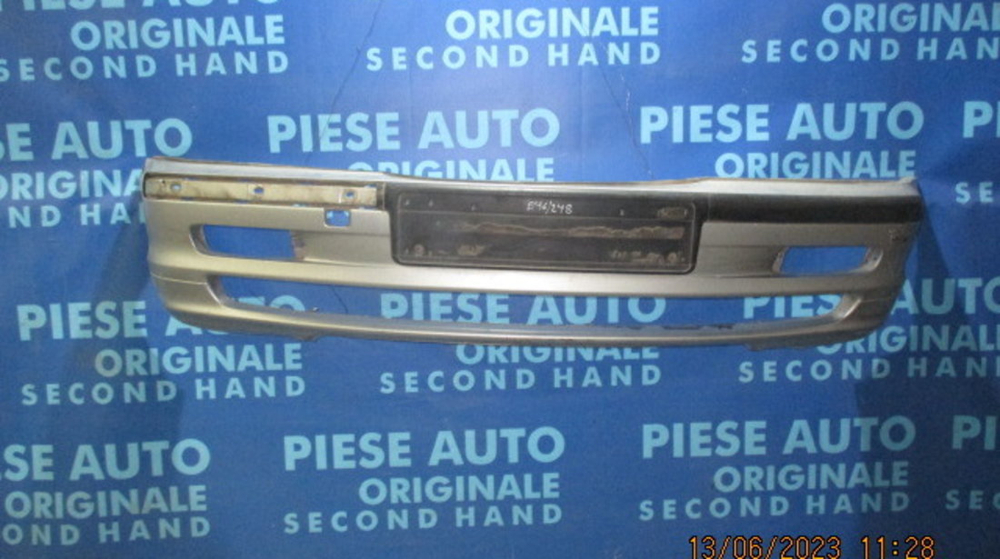 Bara fata BMW E46 2000; 8195283 (fara grile si bandou dreapta)