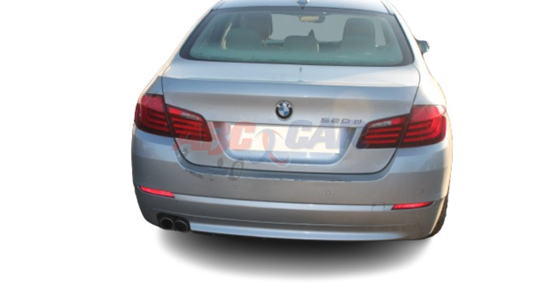 Bara fata BMW F10 2011 Berlina 2.0 d