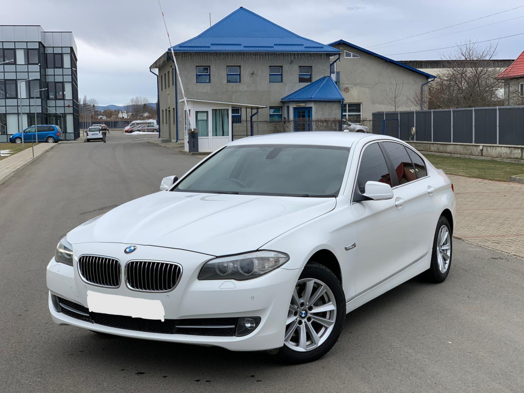 Bara fata bmw f10 berlina 2.0 d