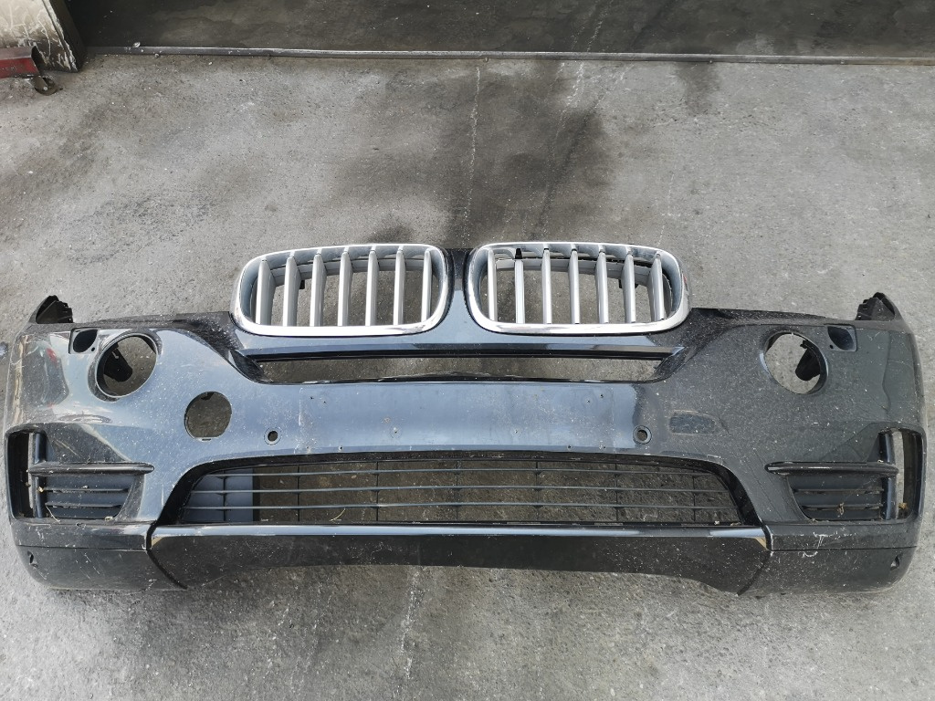 Bara fata BMW F15