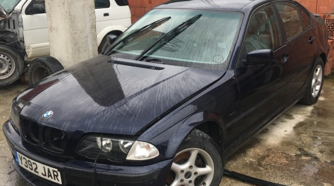 Bara fata BMW Seria 3 E46 2001 BERLINA 2.0D 136CP