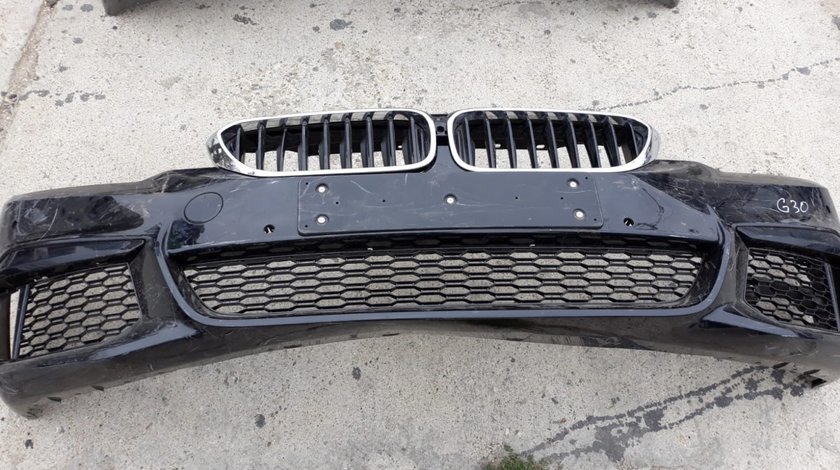 Bara fata BMW seria 5 G30 M-Packet