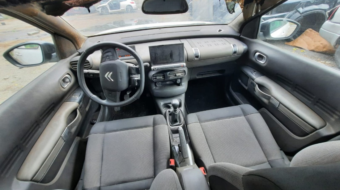 Bara fata Citroen C4 Cactus 2019 facelift 1.2 THP