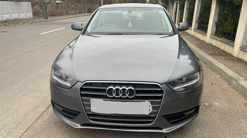 Bara fata completa Audi A4 B8 8K 2.0 tdi facelift