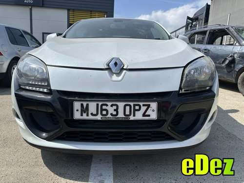 Bara fata completa culoare alba Renault Megane 3 facelift (2012-2016)