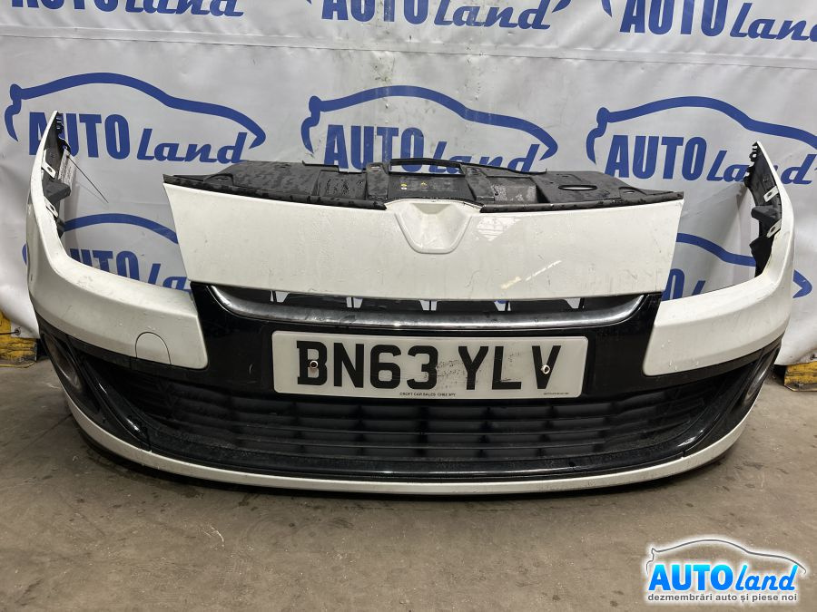 Bara Fata Completa, Facelift, 2013, Mica Prob Renault MEGANE III Hatchback BZ0/1 2008