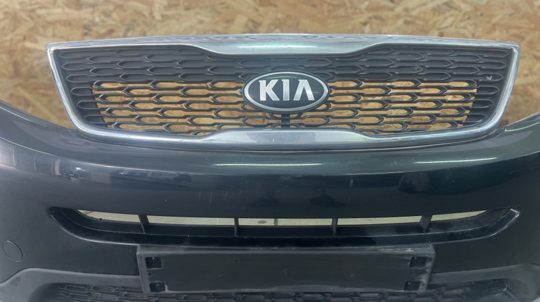 Bara fata completa grila proiectoare Kia Sorento 2.2 CRDi 4WD Automatic, 197cp sedan 2013 (Piesa originala)