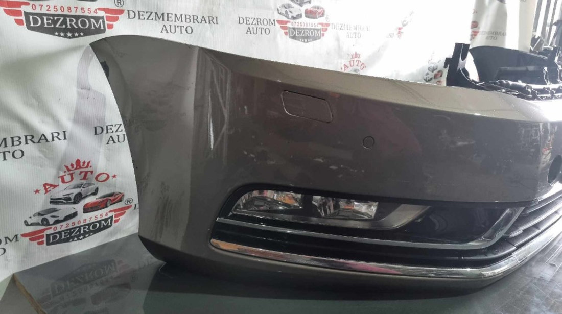 Bara fata completa (grile, proiectoare, senzori si spalatoare faruri) VW Passat B7 (cu defect)