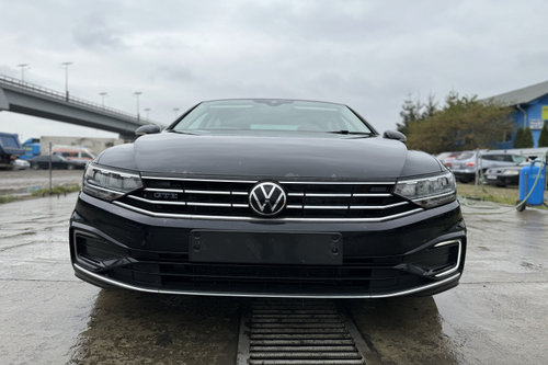 Bara fata completa GTE R-Line Volkswagen VW Passat B8 [facelift] [2019 - 2020]