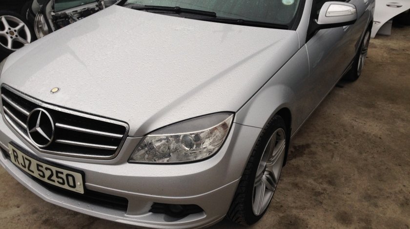 Bara fata completa mercedes c200,c220,c320 w204 2007