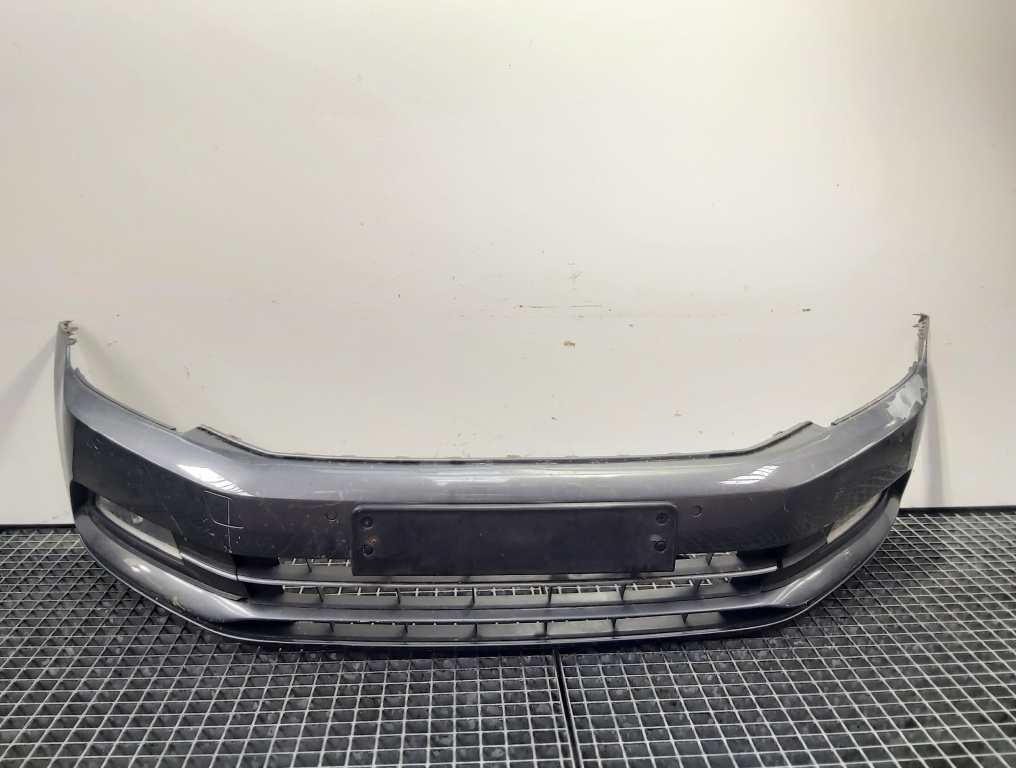 Bara fata cu grila loc senzori proiectoare, VW Passat (3G2) (id:695821)