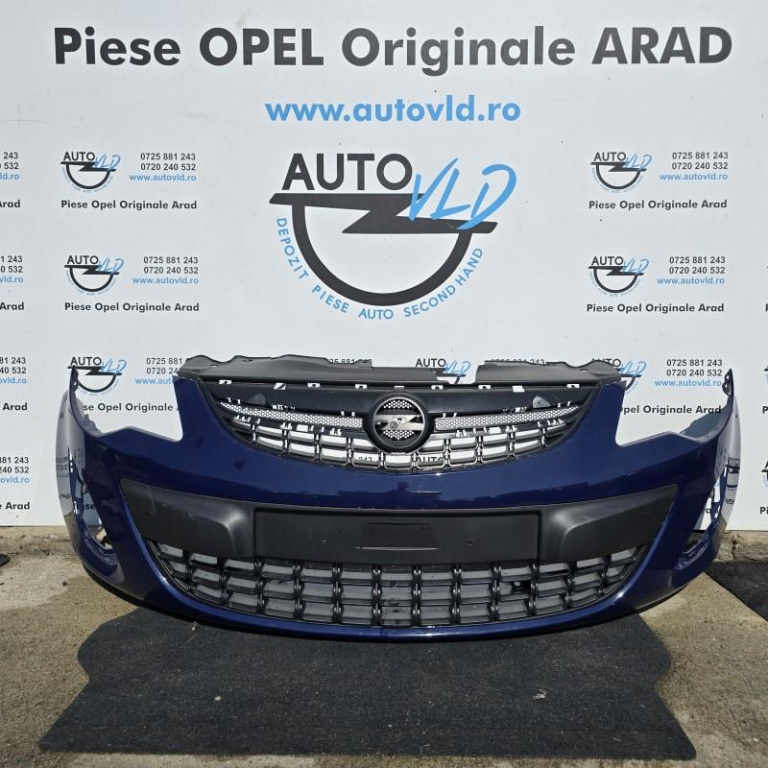 Bara fata cu grila radiator Opel Corsa D facelift 2010-2014