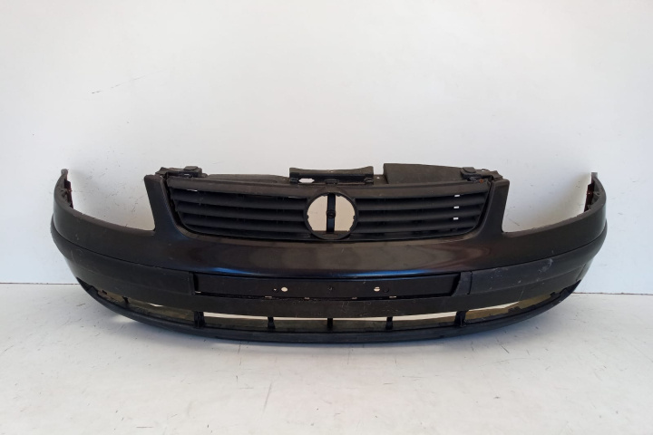 Bara Fata cu grila radiator - Transport gratuit! 3B0807231 Volkswagen VW Passat B5 [1996 - 2000]
