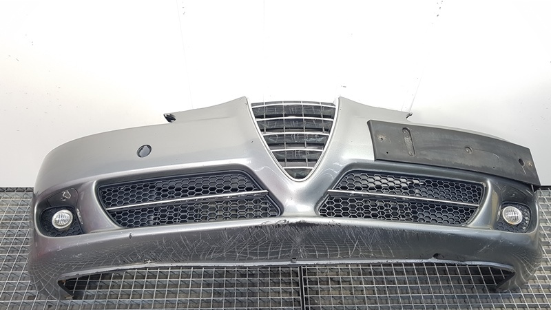 Bara fata cu proiectoare, Alfa Romeo 147 (937) 156055409 (id:361162)