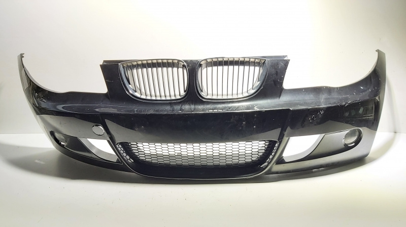 Bara fata cu proiectoare, Bmw 1 Cabriolet (E88) (idi:665791)