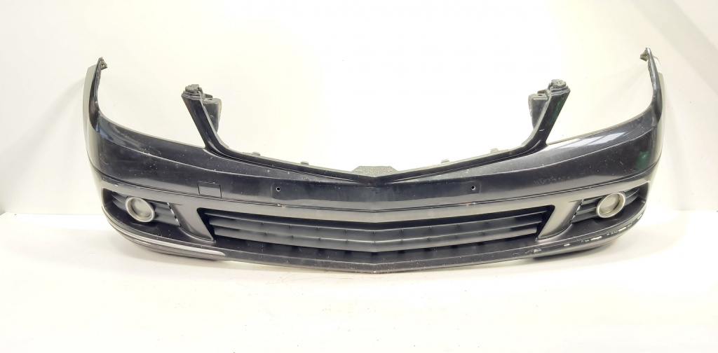 Bara fata cu proiectoare, Mercedes Clasa C (W204) (id:699377)