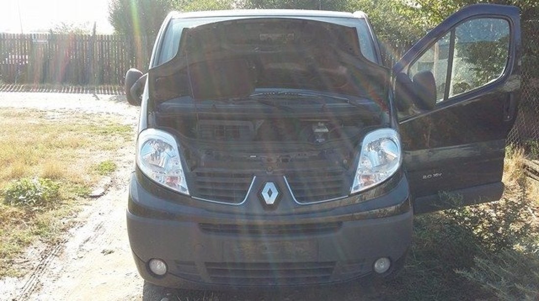 Bara fata cu proiectoare renault trafic facelift 2006-2014