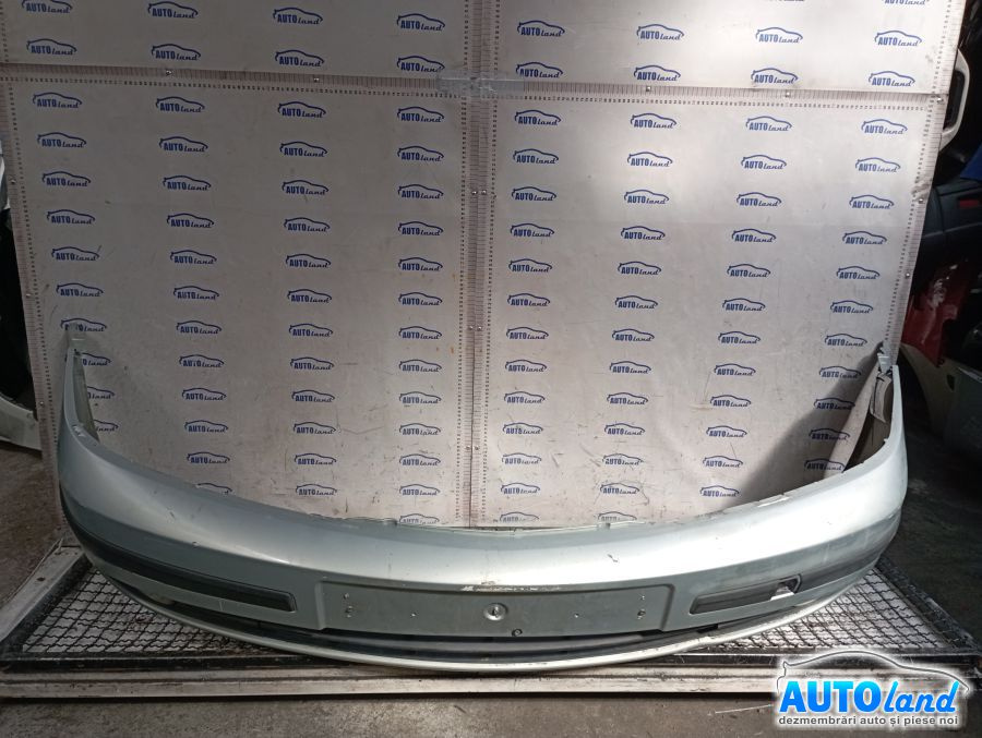 Bara Fata Cu Proiectoare si Grile, Completa Renault LAGUNA II BG0/1 2001