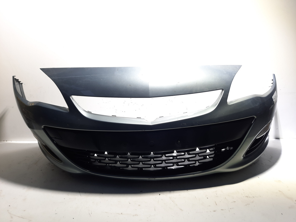 Bara fata cu semnalizari si grile, Opel Astra J (id:573724)