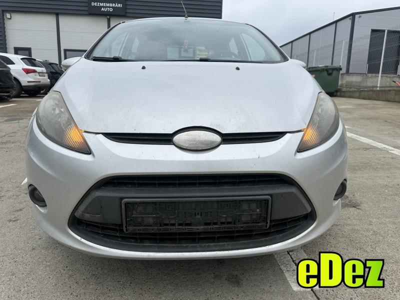 Bara fata culoare moondust silver (metallic) Ford Fiesta 6 (2008-2012) [MK7]