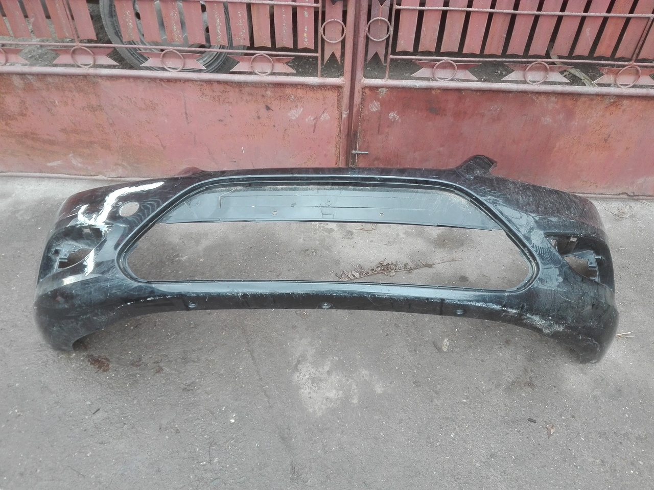 Bara Fata Ford Focus 2 Facelift Neagra an 2008-2011 cod oem 8M51-17