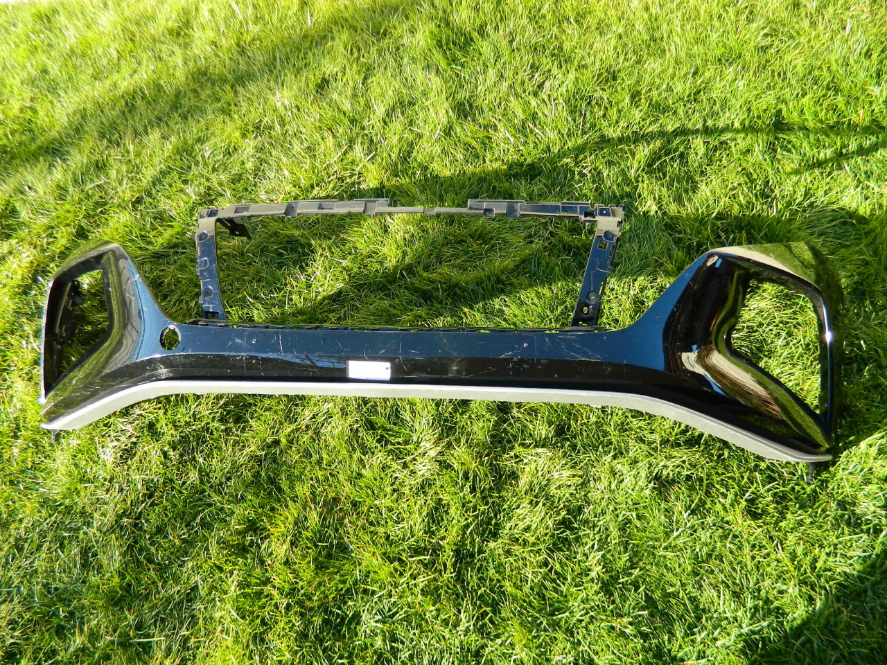 Bara fata Hyundai Tucson model  2020 2021 2022 2023 2024 cod 86511-N7000