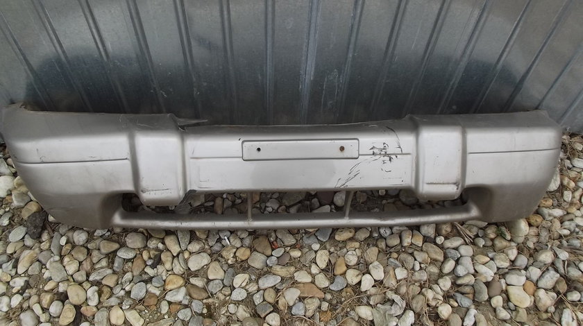 Bara fata ieftina Kia Sportage an 2000 motor 2.0 benzina