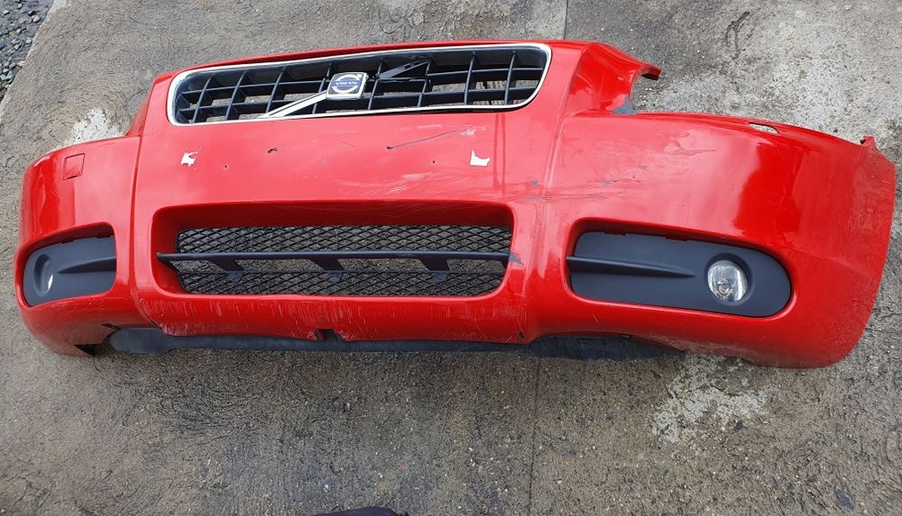 Bara fata masca spoiler cu grila proiectoare ceata Volvo C70