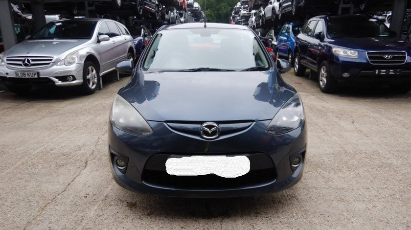 Bara fata Mazda 2 2008 Hatchback 1498 i