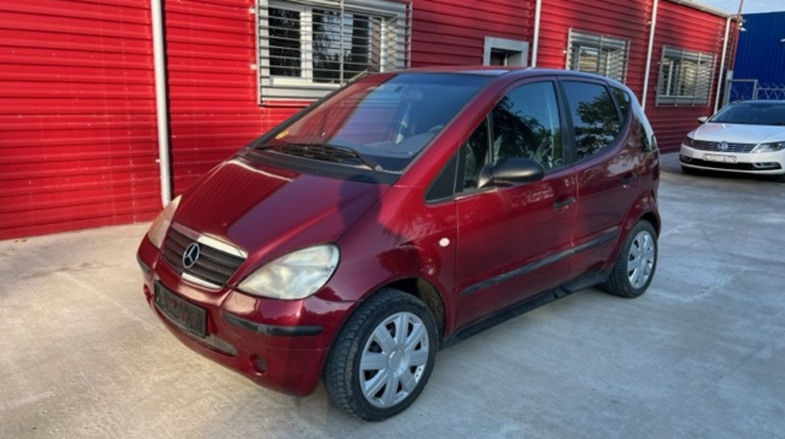 Bara fata Mercedes A-Class W168 2000 Hatchback 1.4 benzina