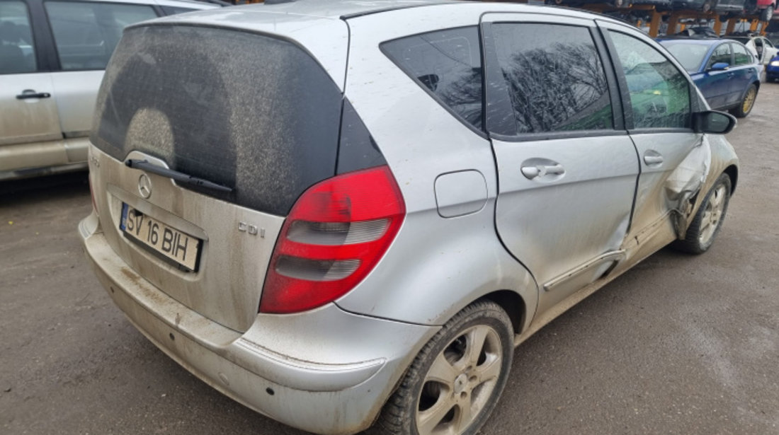 Bara fata Mercedes A-Class W169 2008 hatchback 2.0 diesel