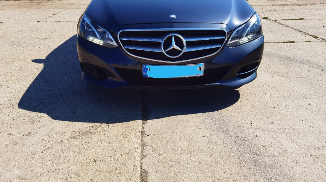 Bara fata Mercedes Benz W212 Facelift 2014 mic defect