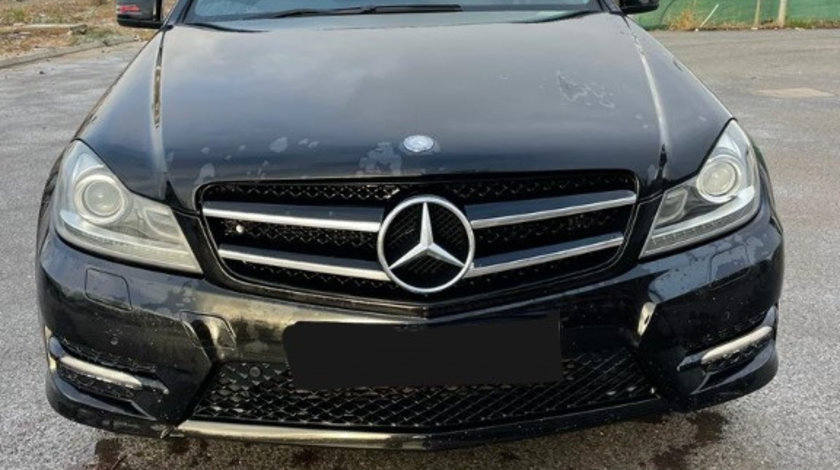 Bara fata Mercedes C-CLASS W204 facelift coupe AMG