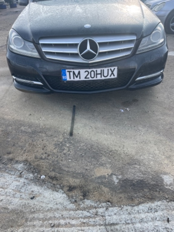 Bara fata Mercedes c class w204 Facelift cu spalatoare și senzori