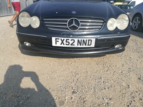 Bara fata Mercedes CLK240 W209