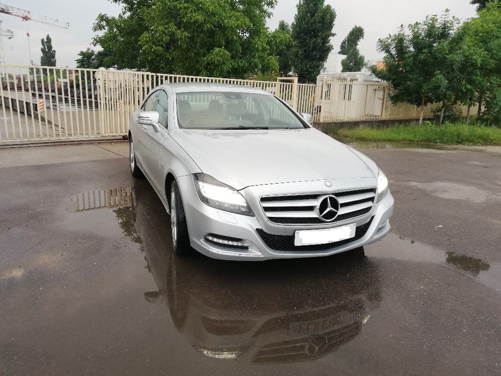 BARA FATA MERCEDES CLS W218 350 CDI AN 2011