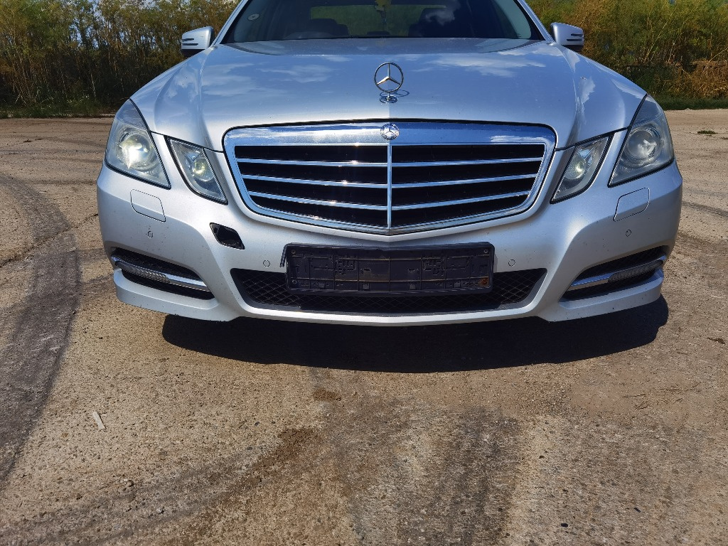 Bara fata Mercedes E class 2010 W212