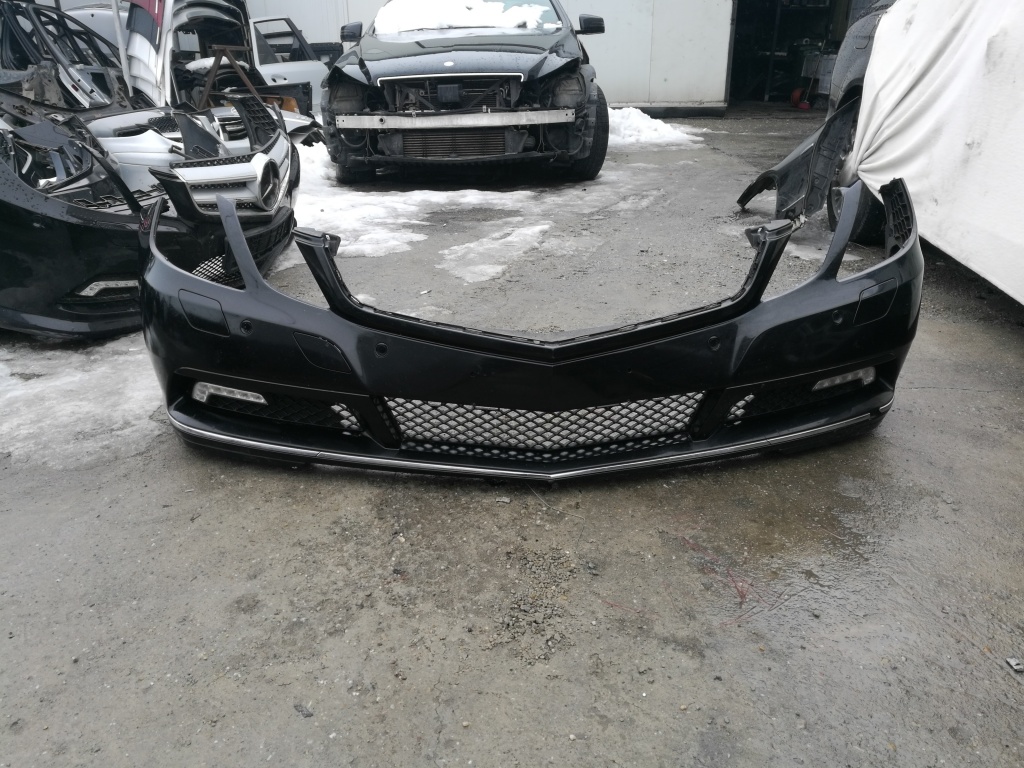 Bara fata Mercedes E class coupe w207