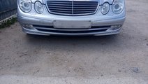 Bara fata mercedes e220 w211