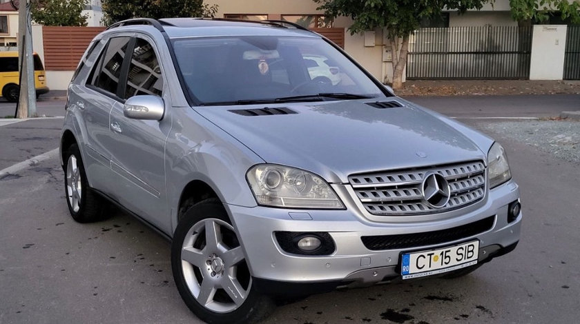 Bara fata Mercedes ml w164 model cu senzori și spalatoare