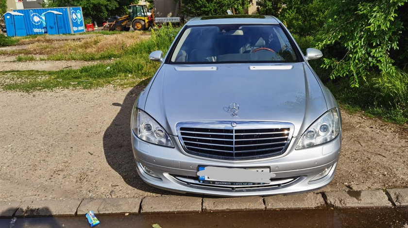 Bara fata Mercedes S500 w221 4 matic