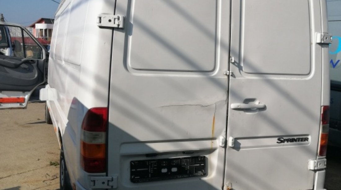 Bara fata Mercedes Sprinter 906 2004 Duba 2.2