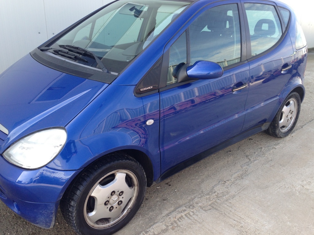 Bara fata mercedes w168