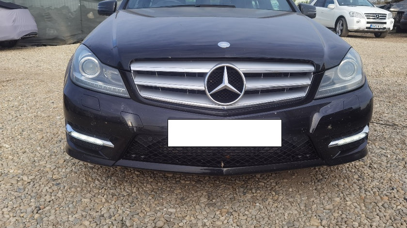 Bara fata Mercedes w204 facelift AMG