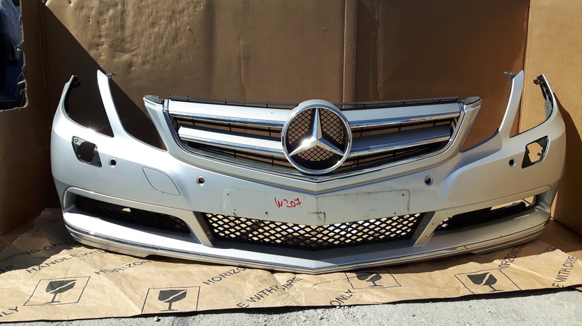 Bara fata Mercedes W207 C207 E Class Coupe AMG Avantgarde